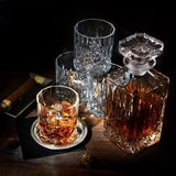 Whiskygläser- und Karaffen-Set
