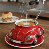 Kaffeetasse in Form einer Krebsschere