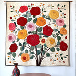 Hedwig - Gewattete Decke Rosenstrauss Kunstquilt zum Aufhängen