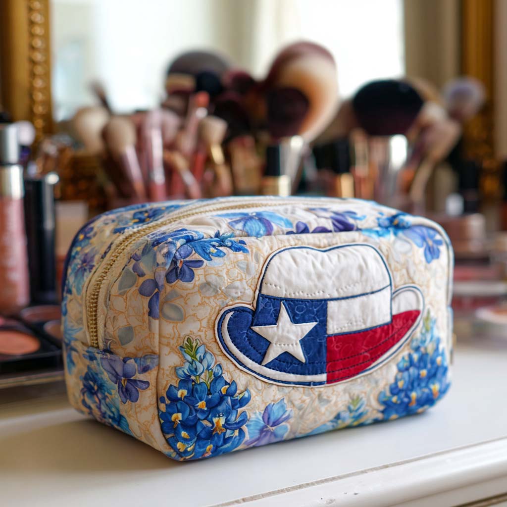 Harmke - Gewattete Kulturtasche Cowboyhut-Form