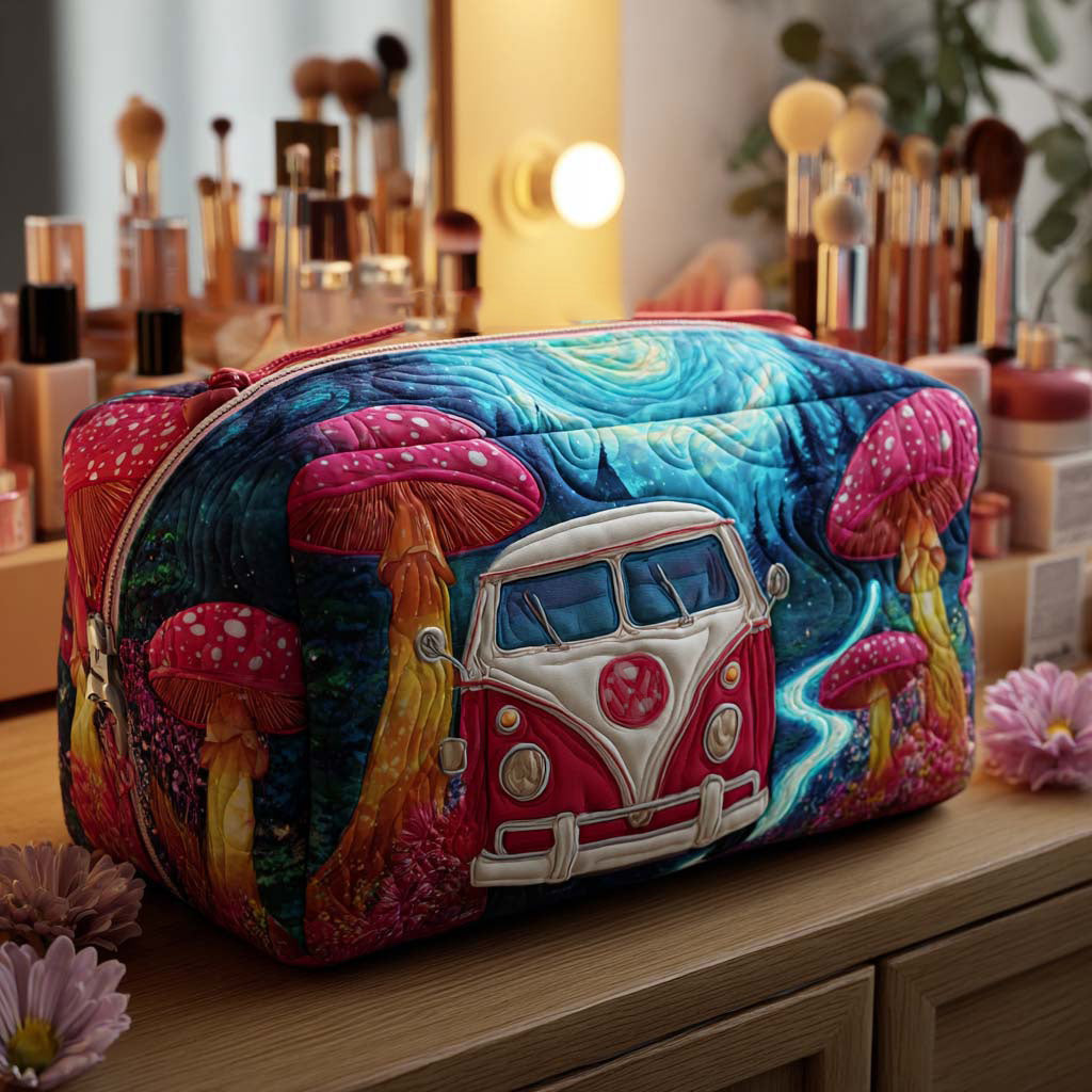 Wietske - Gewattete Kulturtasche Bus und Bunte Pilze