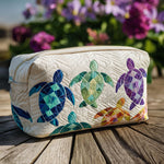 Meike - Gewattete Kulturtasche Maritime Wellen