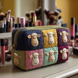 Sanne - Gewattete Kulturtasche aus Patchworkstoff