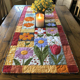 Gesteppte Tischdecke - Blumenpfad
